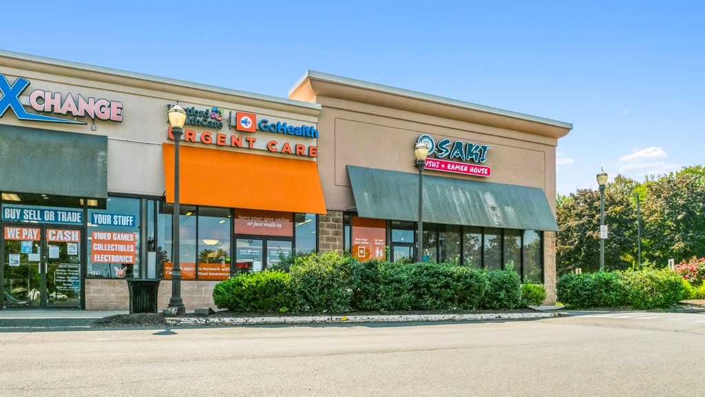 Photo of Stop & Shop Plaza in Enfield, CT