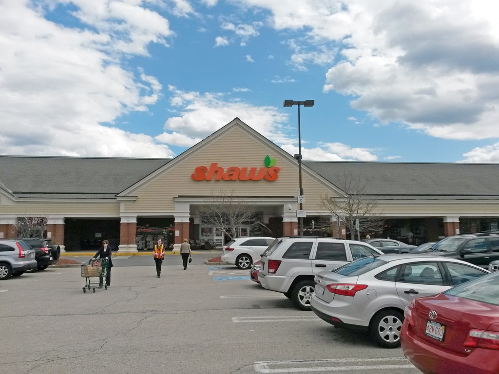Photo of Shaw's Plaza Hanover in Hanover, MA