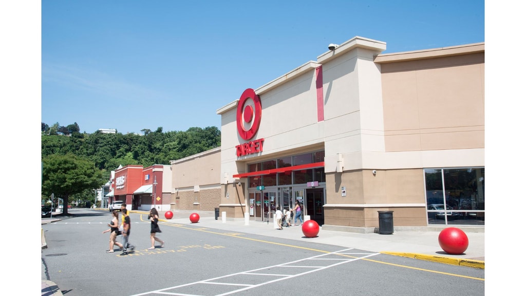 Photo of Edgewater Commons in Edgewater, NJ