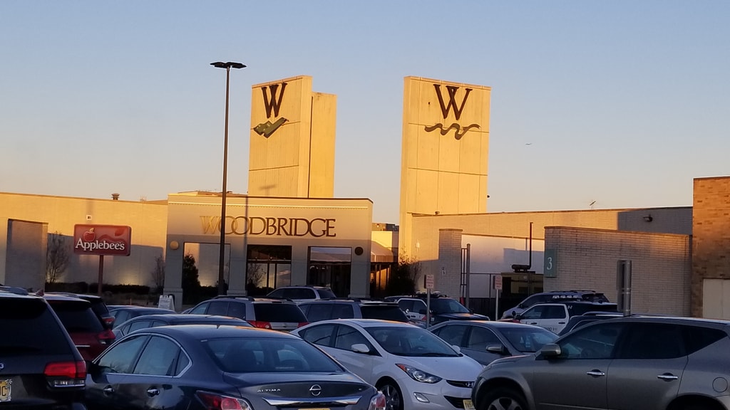 Photo of Woodbridge Center in Woodbridge Township, NJ