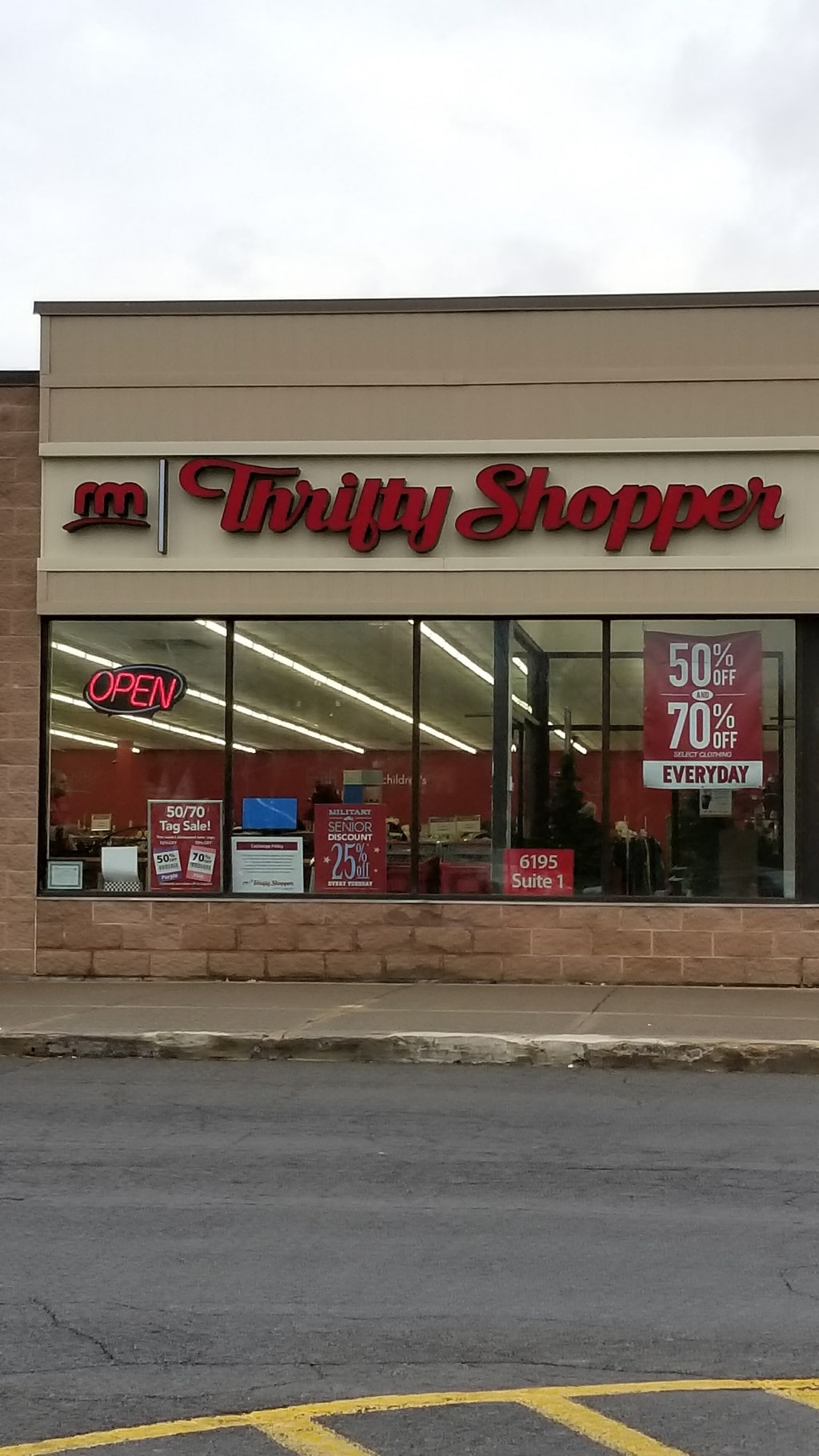 Photo of Lakeshore Heights Plaza in Cicero, NY