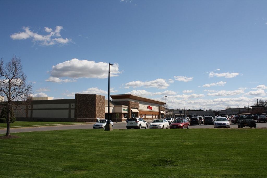 Photo of Shoppes at Lac De Ville in Rochester, NY
