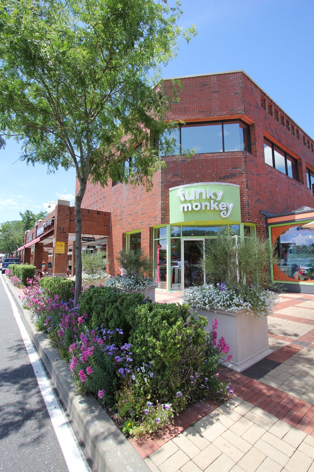 Photo of Wheatley Plaza in Greenvale, NY