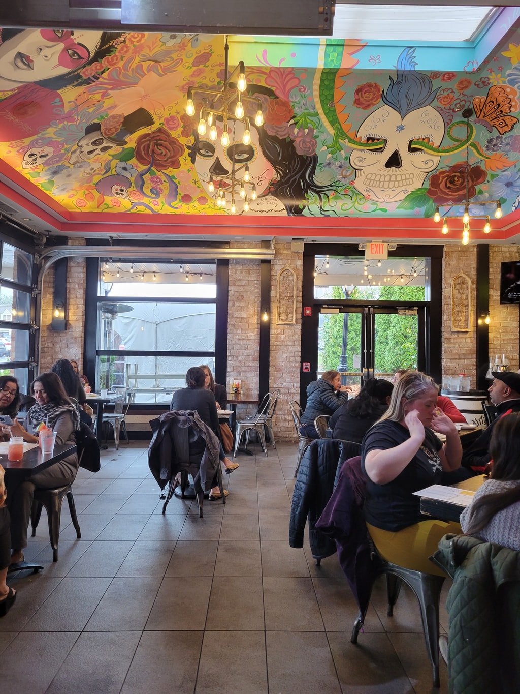 Photo of Woodbury Common Shopping Center in Woodbury, NY